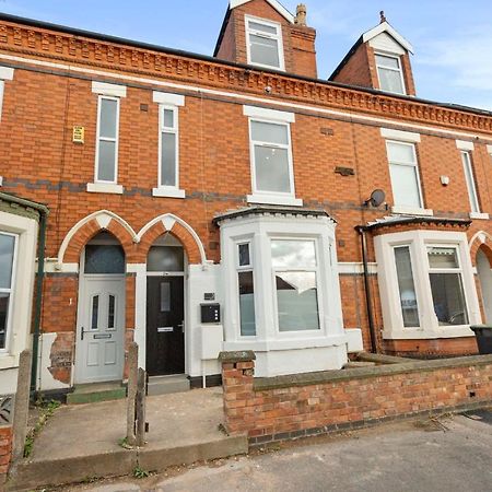 ✰Onpoint -Modern & Fresh Studio Apt Close To Centre - Convenient!✰ Apartment Beeston  Exterior photo