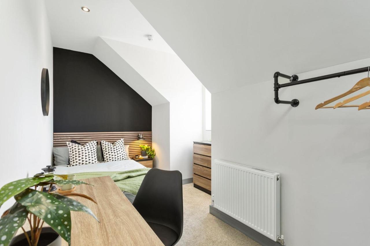 ✰Onpoint -Modern & Fresh Studio Apt Close To Centre - Convenient!✰ Apartment Beeston  Exterior photo